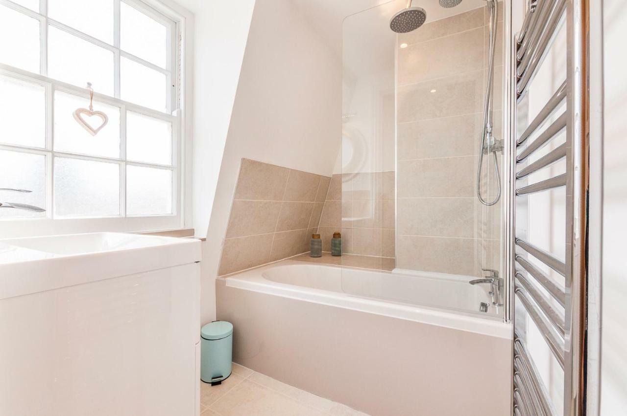 Pure B - Exceptional Views Of Tamar & Royal William Yard With Free Parking & Wifi Plymouth Exterior foto