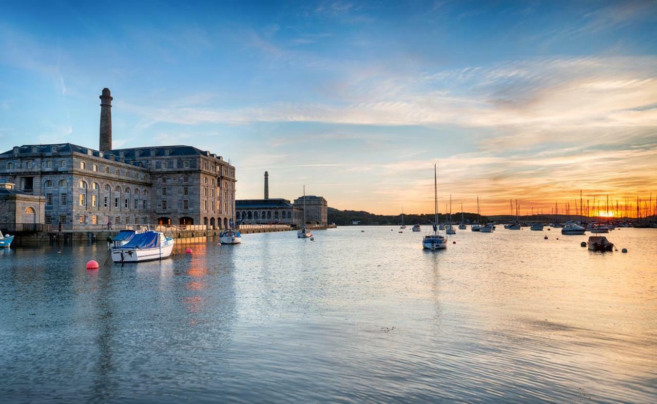 Pure B - Exceptional Views Of Tamar & Royal William Yard With Free Parking & Wifi Plymouth Exterior foto